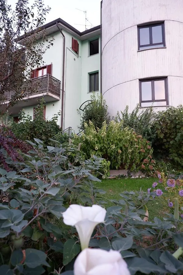 Latte e Menta Bed and Breakfast Motta Visconti Italia