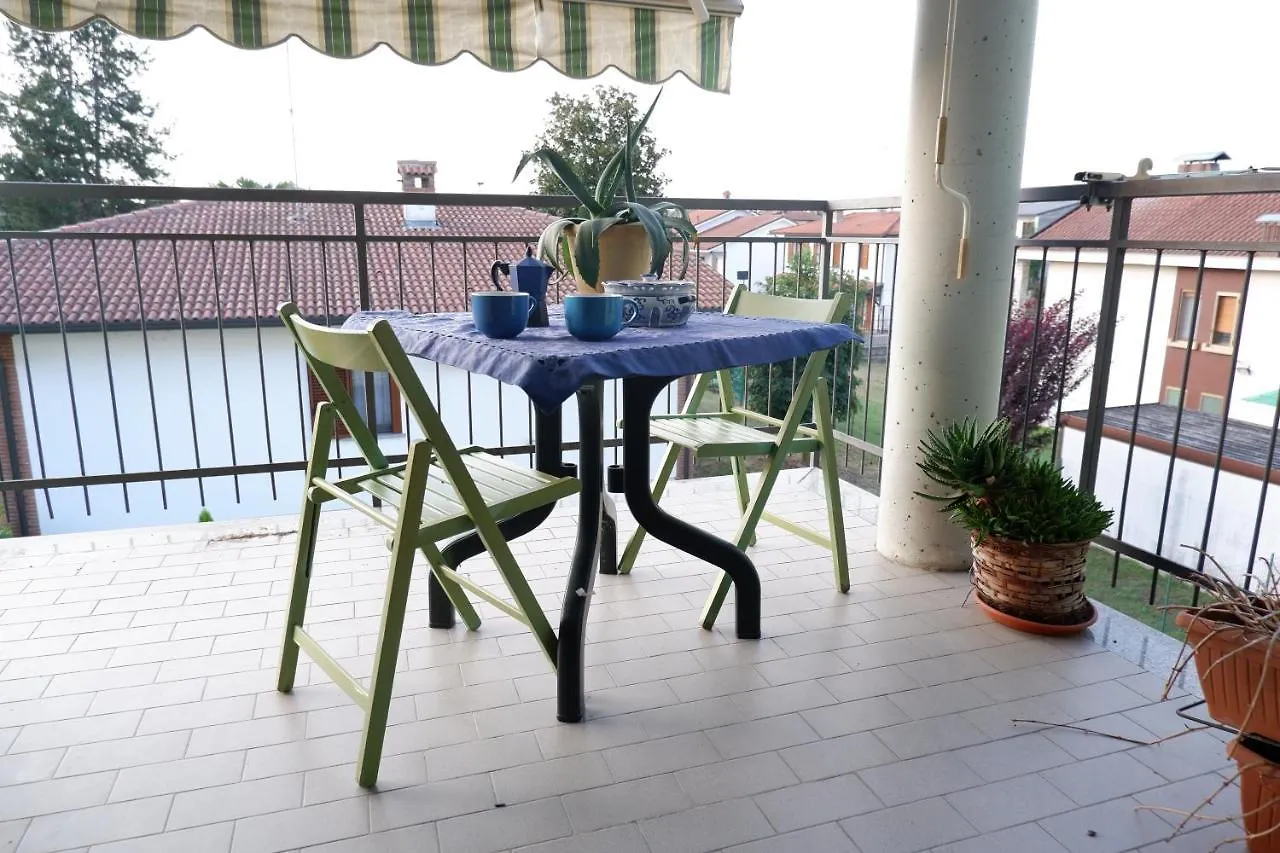 Latte e Menta Bed and Breakfast Motta Visconti 0*,
